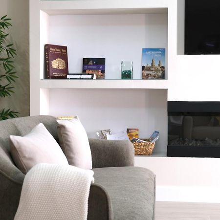 דירות Jaén H2, Vivienda Turistica מראה חיצוני תמונה